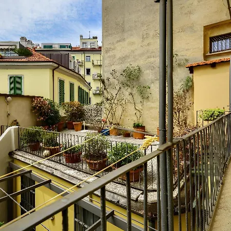 Design District - Milan Apartment-2
